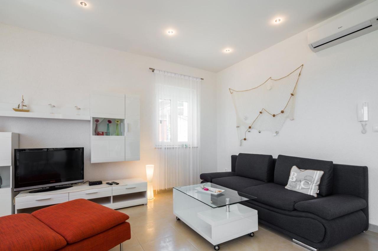 Appartments Villa Daria Marusici  外观 照片